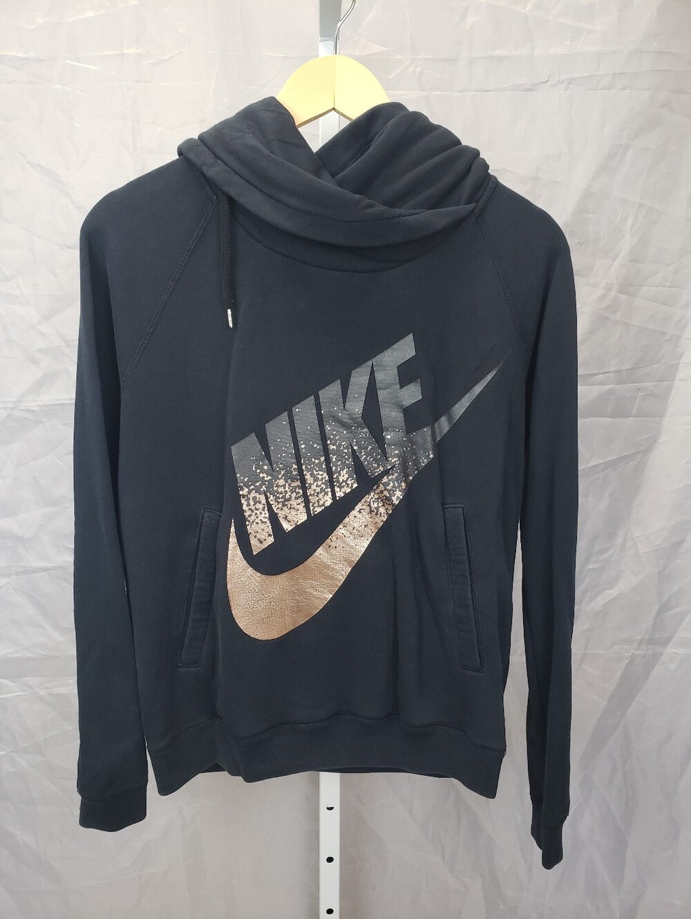 Nike Women's Rally Funnel Neck Metallic Rose Gold Logo Hoodie Size Small